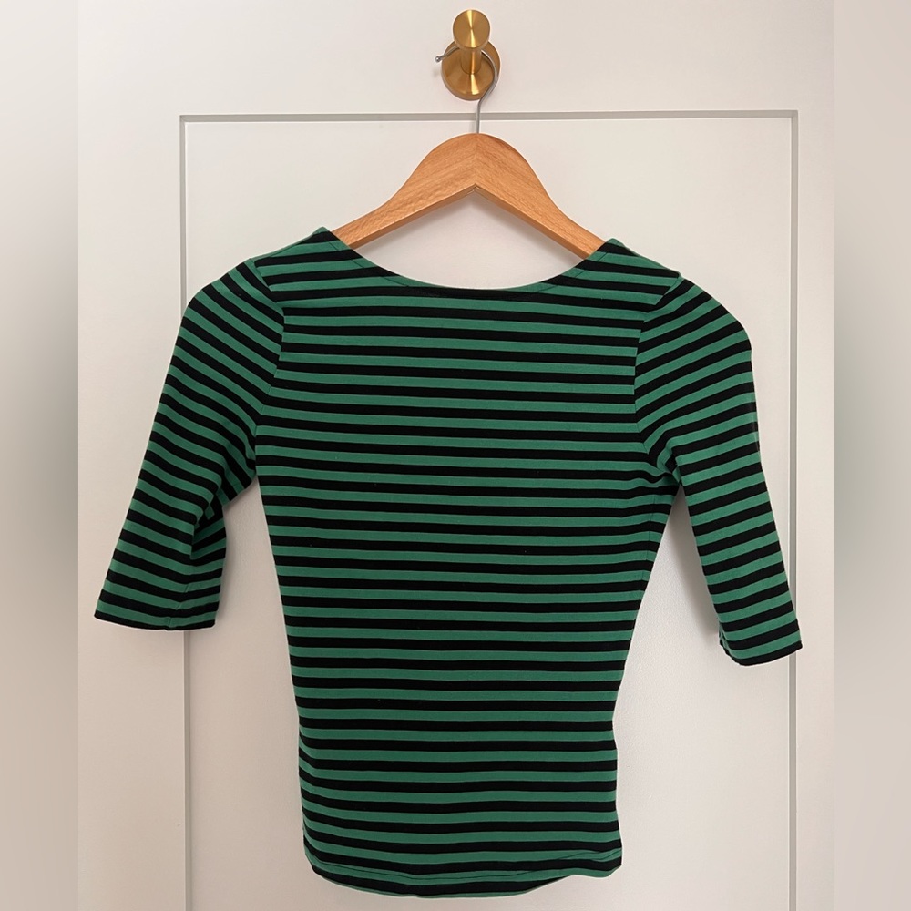 Stylish Top - Picture 3 of 8